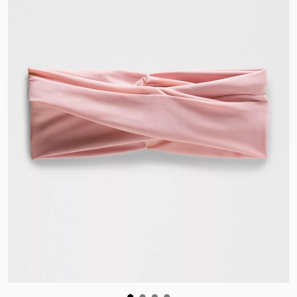 Lululemon Ribbed Nulu Twist-Front Headband